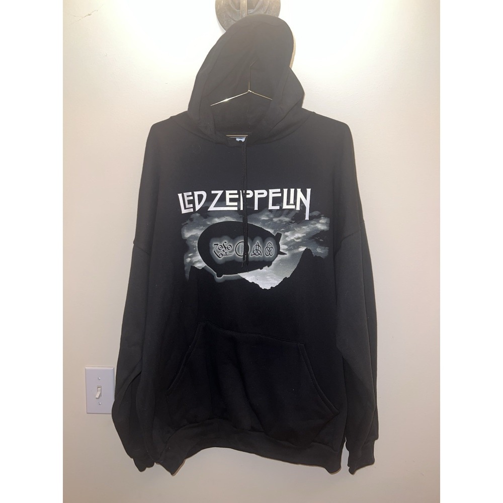 Led Zeppelin Pullover Hoodie XL Black Airship Graphic Rock Band NWOT